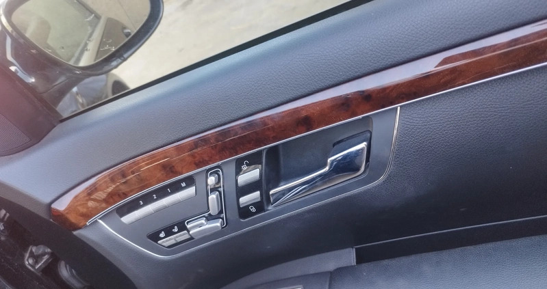 Mercedes-Benz Klasa S cena 74999 przebieg: 172000, rok produkcji 2007 z Świecie małe 29
